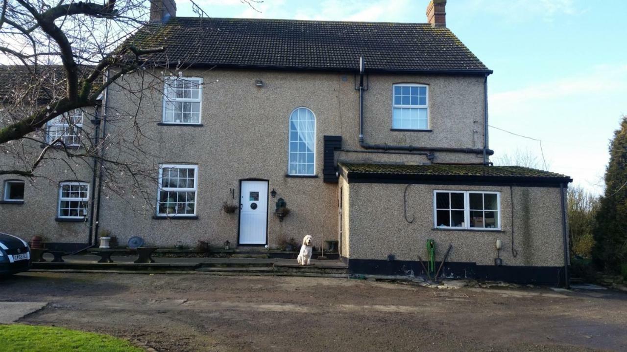 Upper Wood End Farm Bed & Breakfast Marston Moreteyne Exterior photo